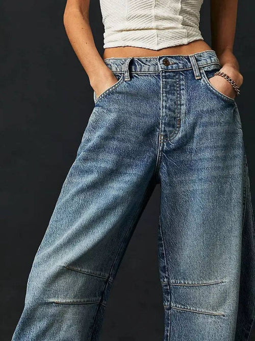 Barrel Leg Jean - Light Wash