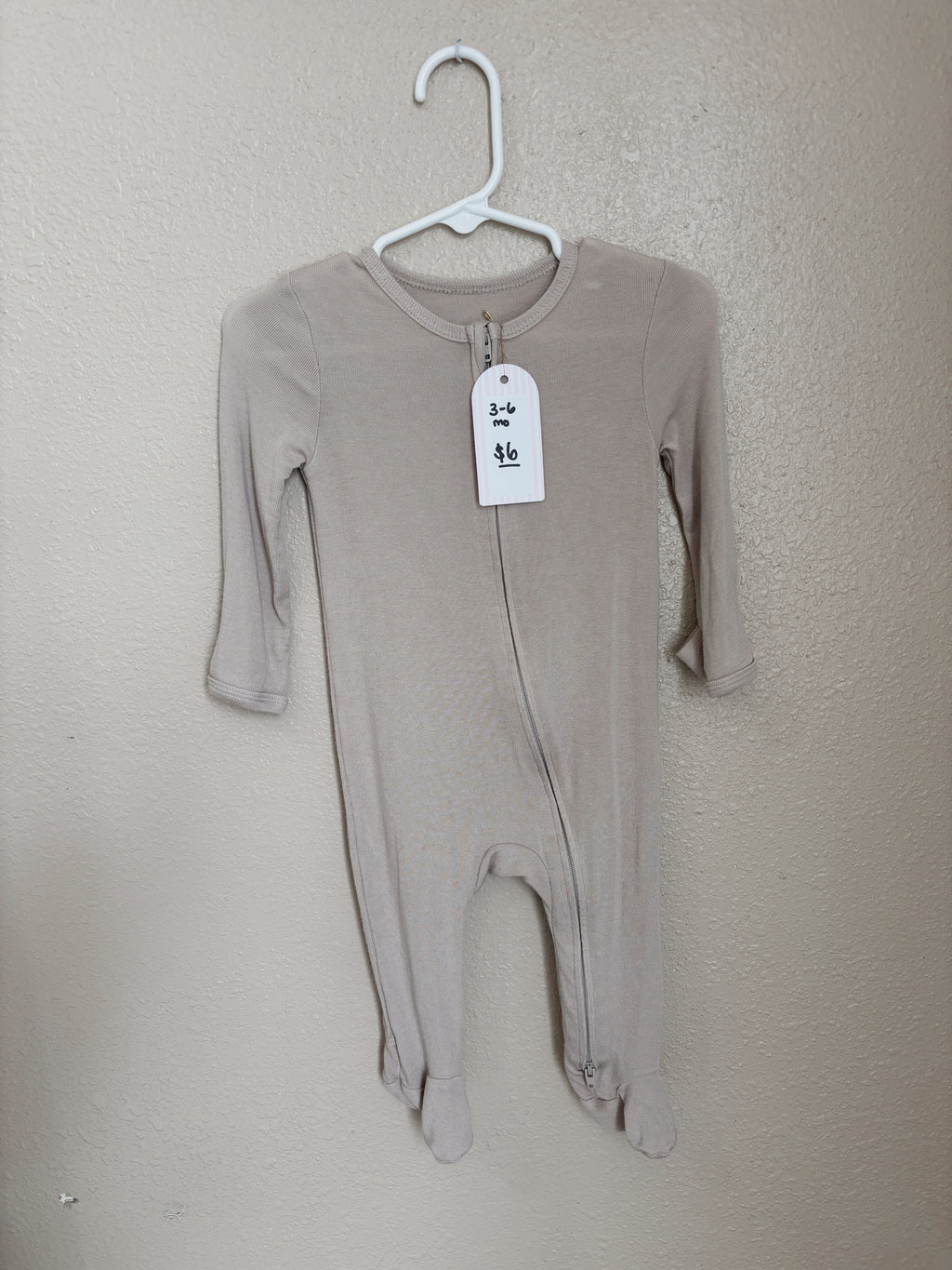 modal zip up sleeper