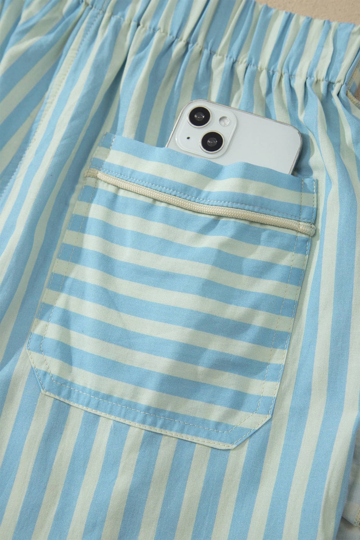 Beachy Ruffle Short