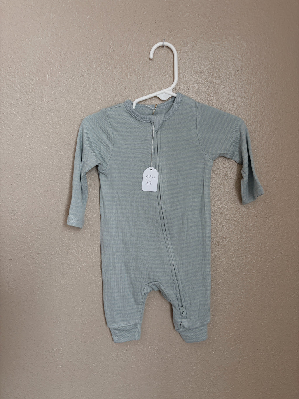zip up sleeper set
