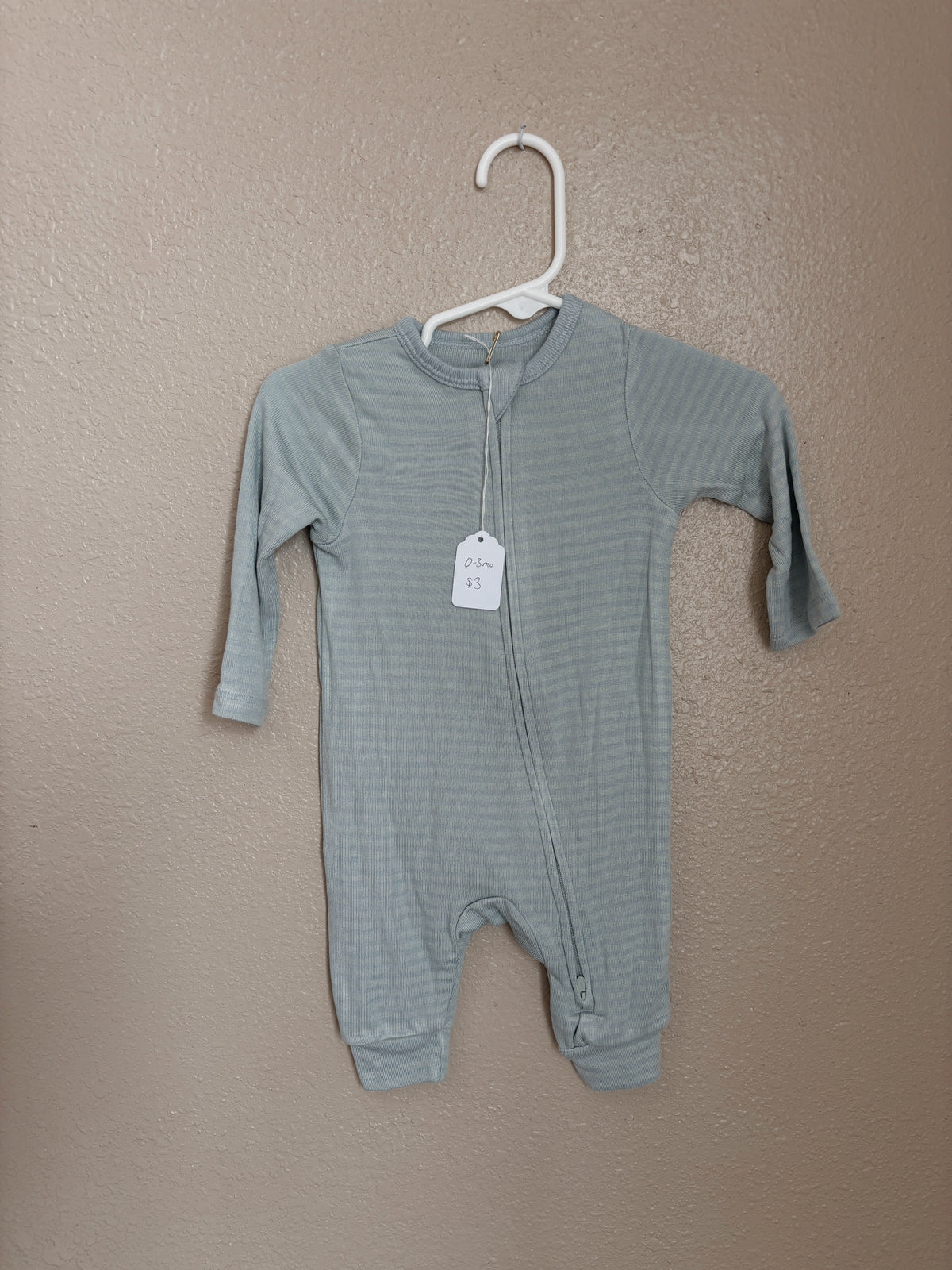 zip up sleeper set