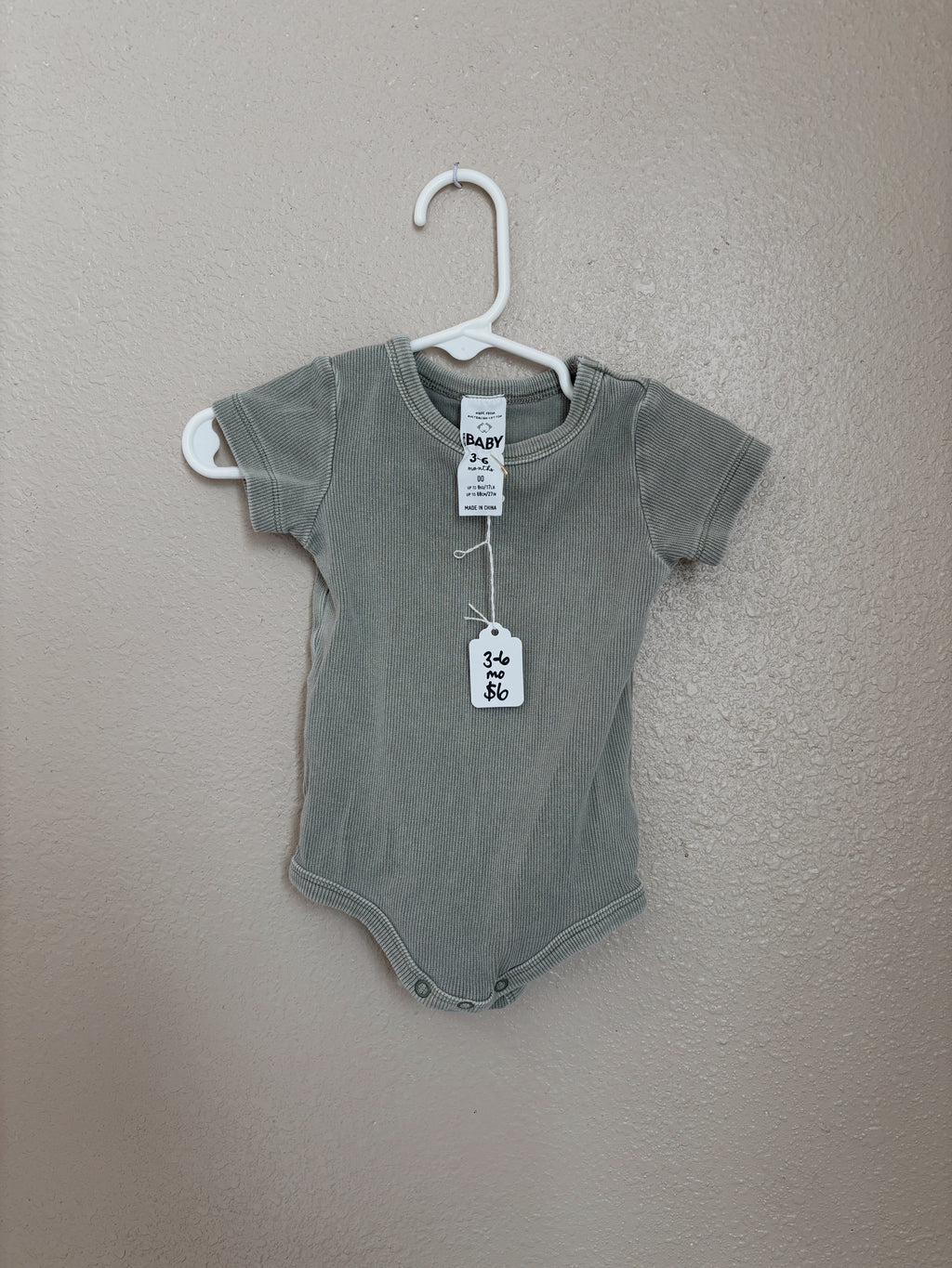 cottonon ribbed onesie