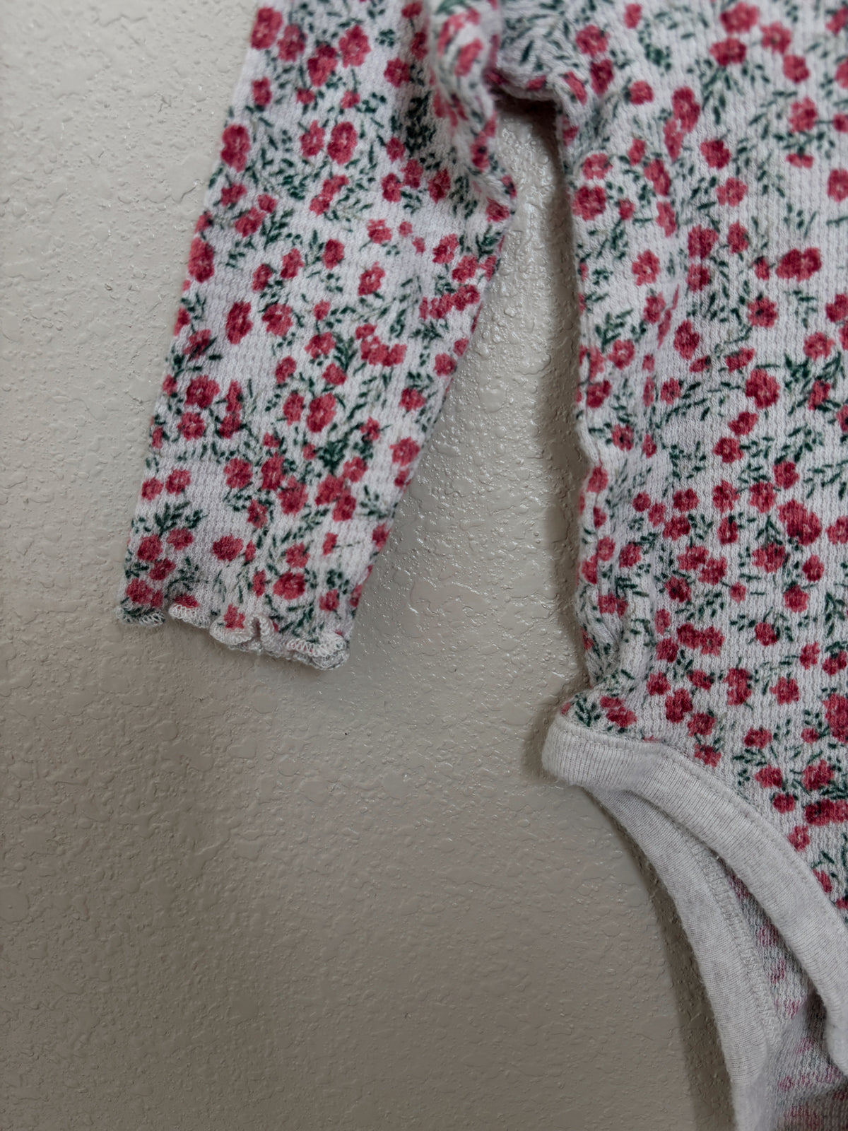 old navy ruffle sleeve onesie