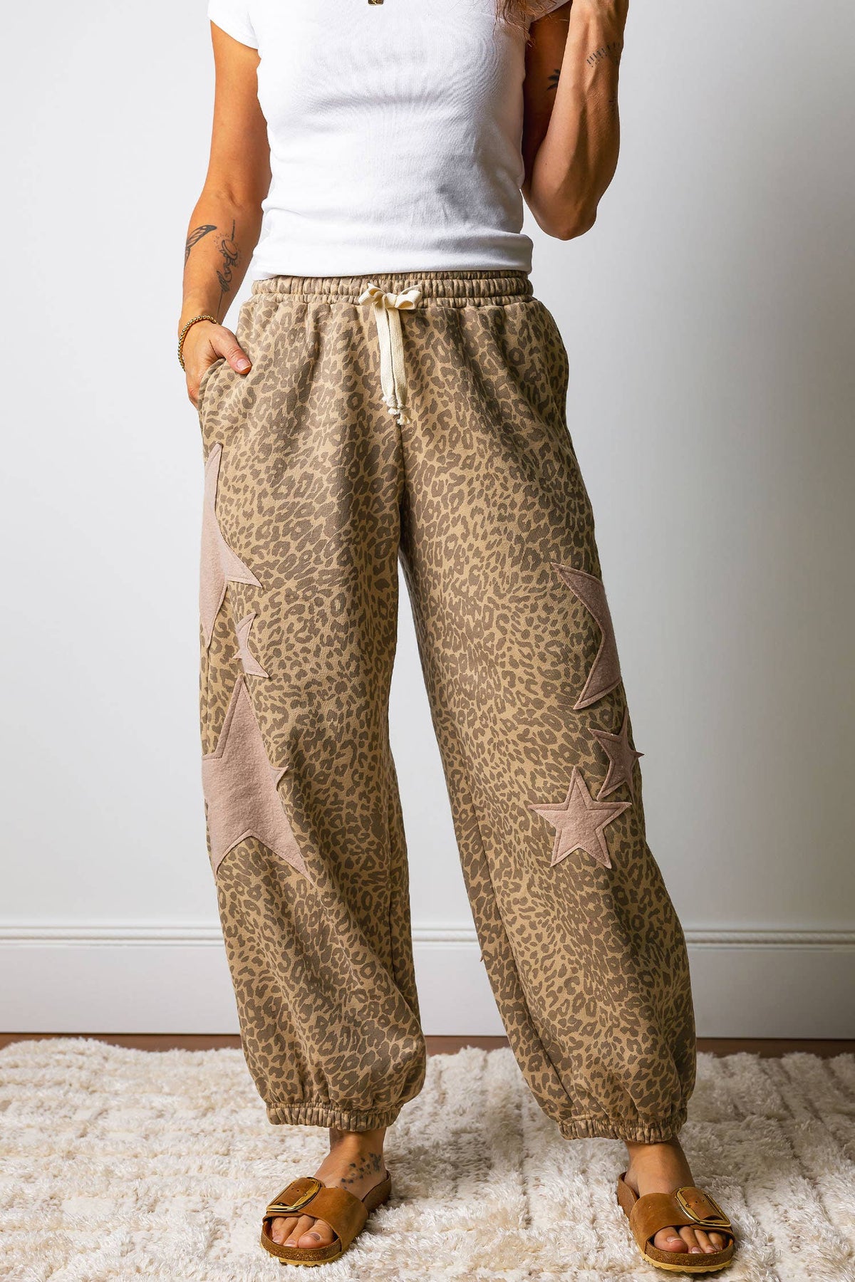 Leopard Star Jogger
